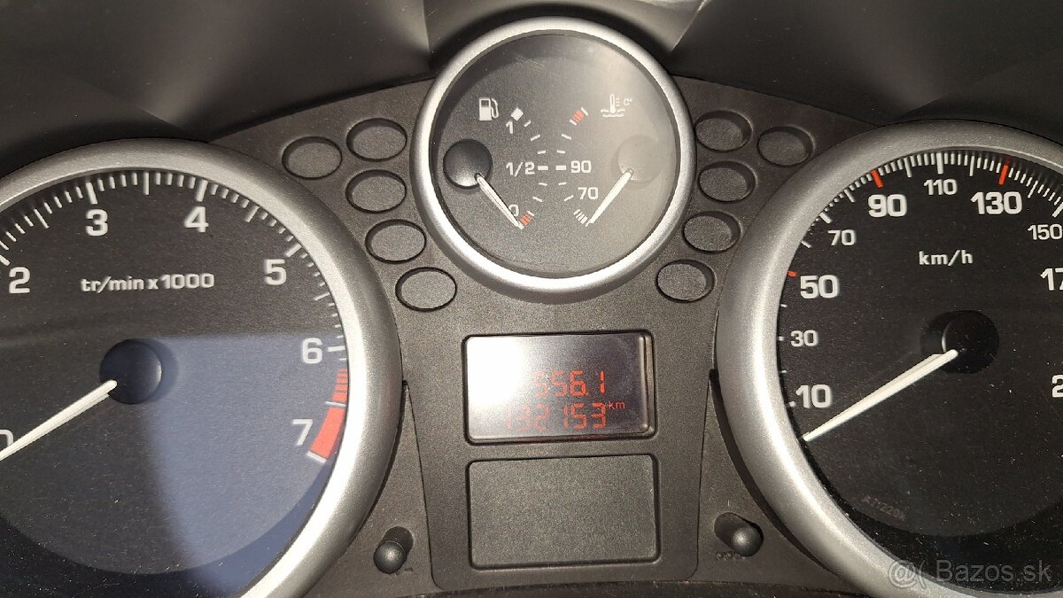 Peugeot 207 SW (kombi) - 8