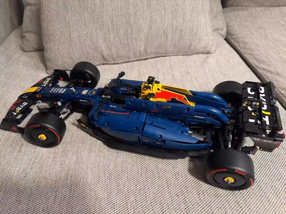 lego technic zavodne formule F1 - 8