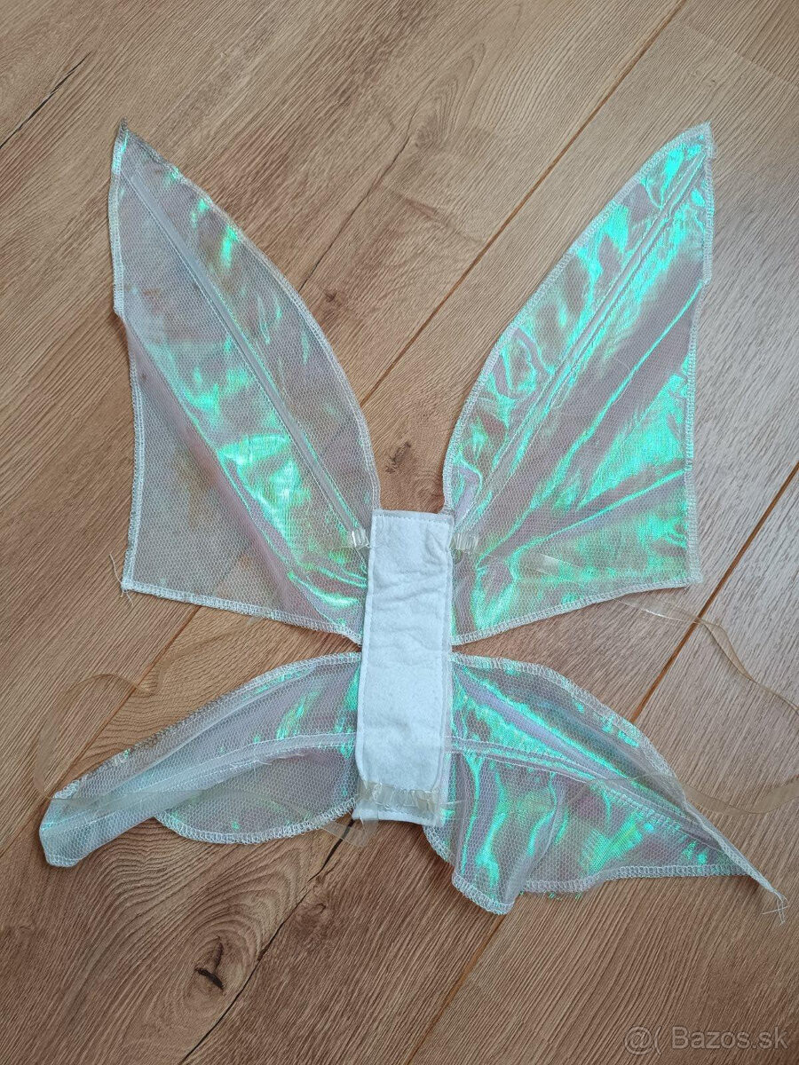 Kostym Vila s kridlami S - 8