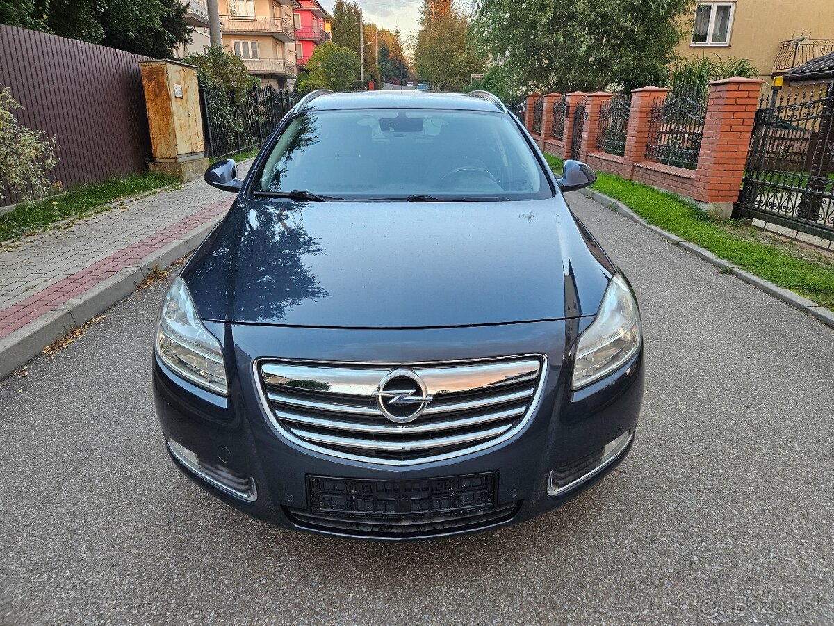Opel Insignia 2.0CDTI 131PS SportsTourer Automat Combi EURO5 - 8