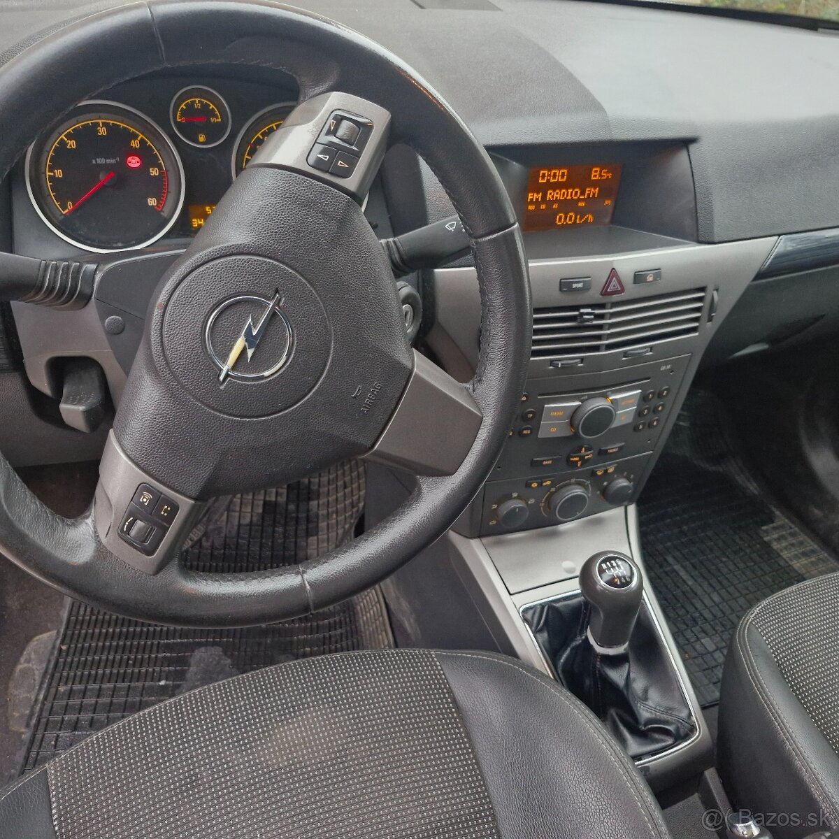 Opel Astra h caravan 2006 - 8