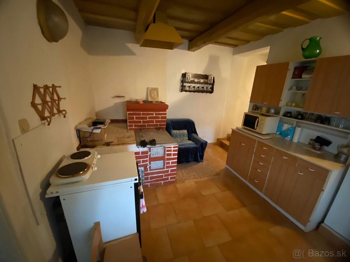 🏡 Na predaj chalupa vhodná na celoročné bývanie – Ratkovská - 8