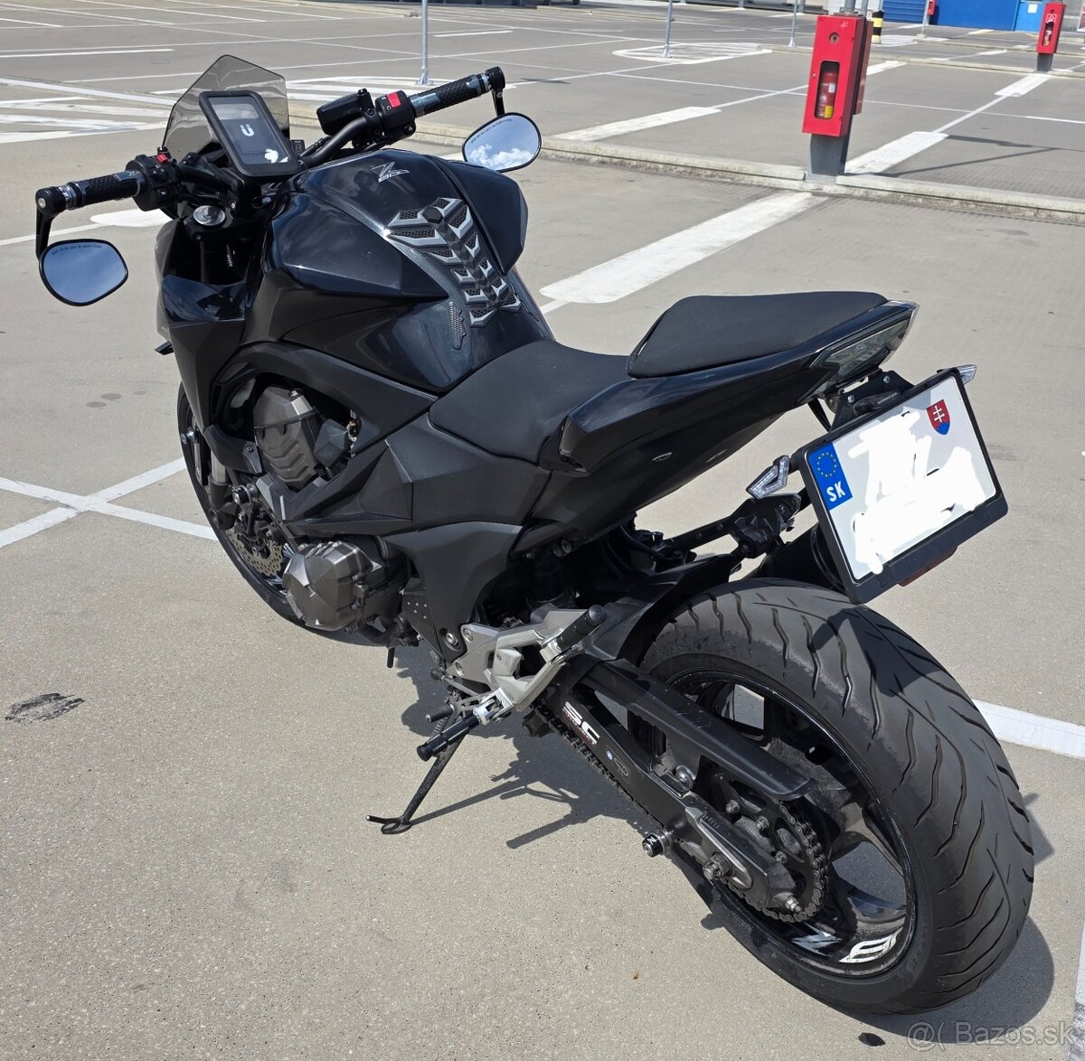 Kawasaki Z800, Z 800 - 8