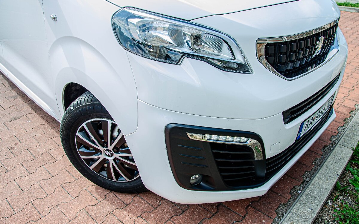 Peugeot Traveller 2.0 BlueHDi Long 8miestne 110kW M6 - 8