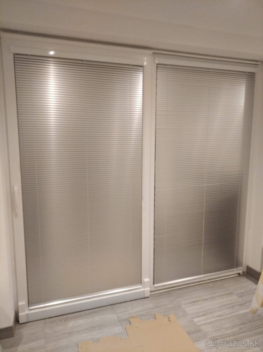 Žalúzie,rolety,sieťky proti hmyzu - 8