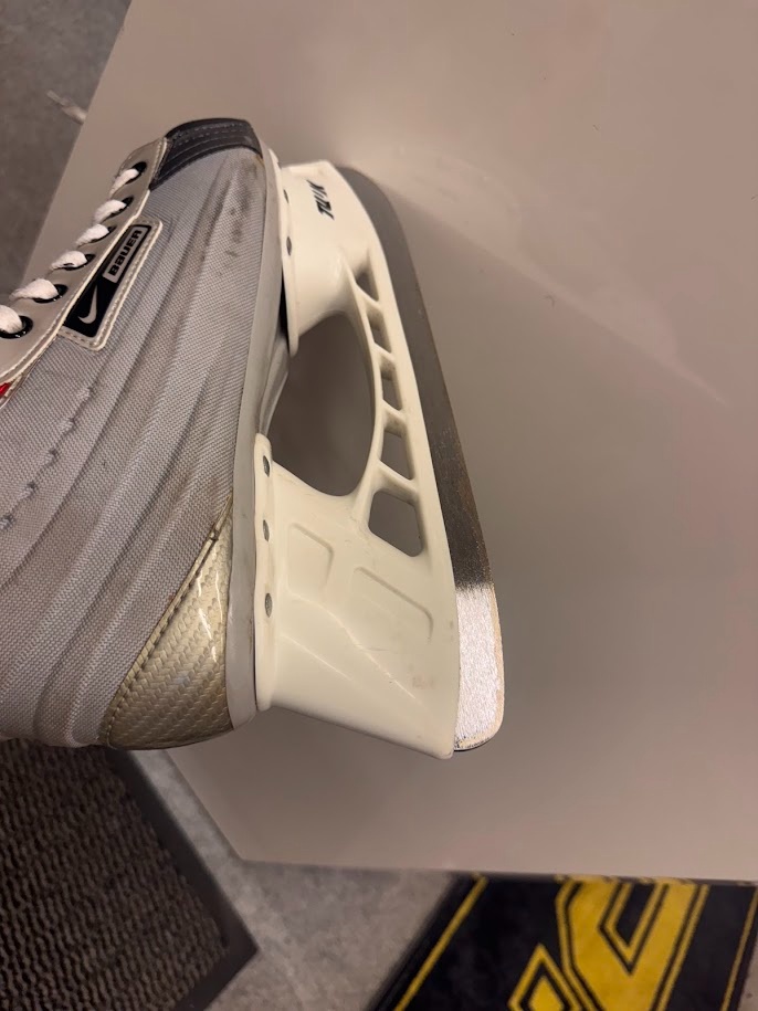 BRUSLE BAUER VAPOR SPEED vel. 44,5/9 - 8