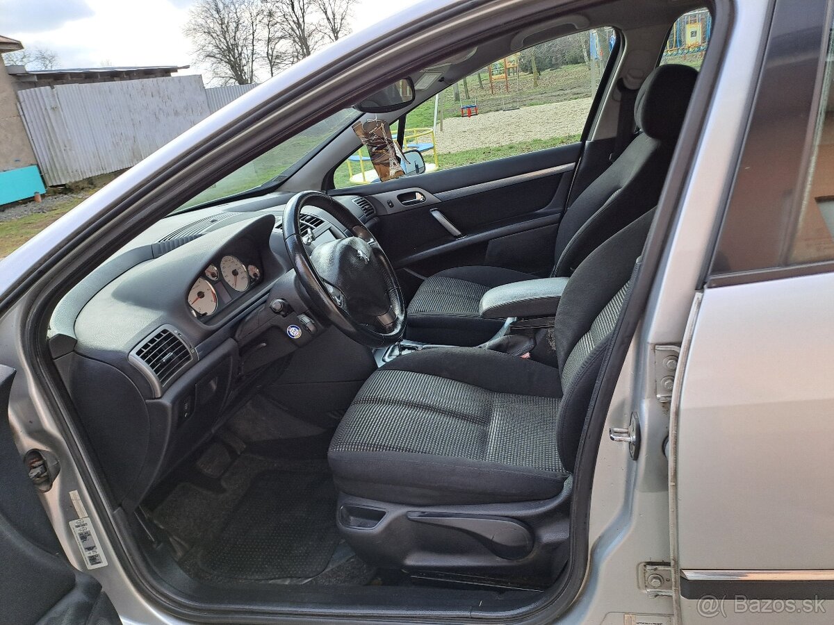 Peugeot 407 2.0HDI - 8