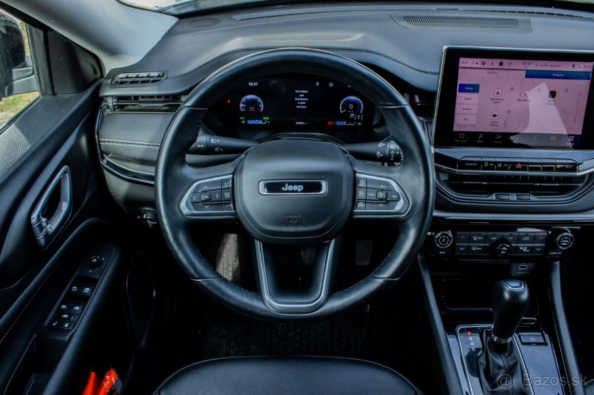 Jeep Compass 1.5 e-Hybrid Night Eagle II / NELAKOVANÉ - 8