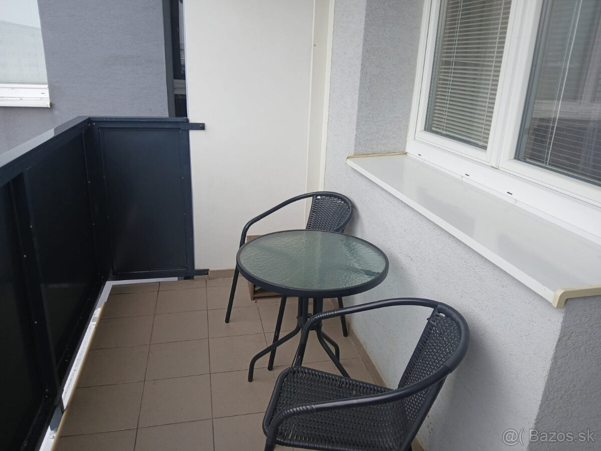 1izbový byt na prenájom s balkónom - 8