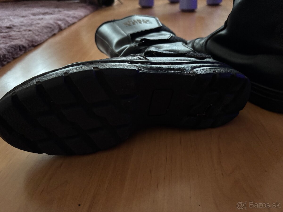 Nolan,Schuberth,Shoei - 8