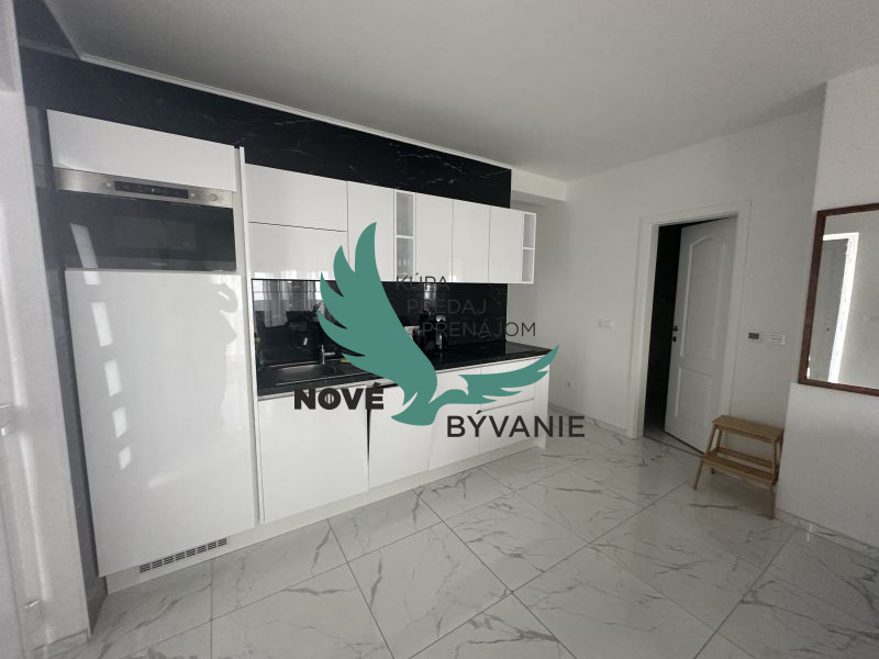 Chorvátsko , ostrov Vir - Na predaj trojizbový apartmán s vý - 8