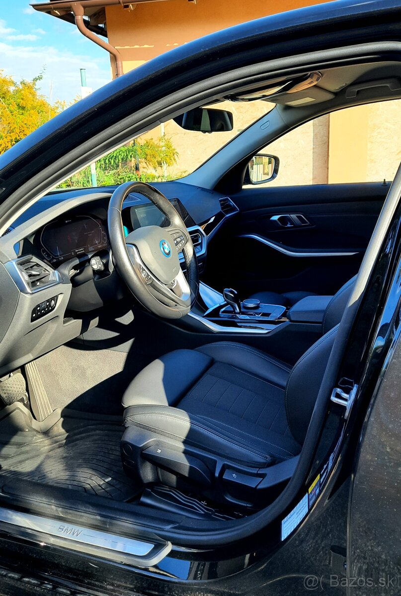 Predám BMW Rad 3 330e PHEV A/T - 8