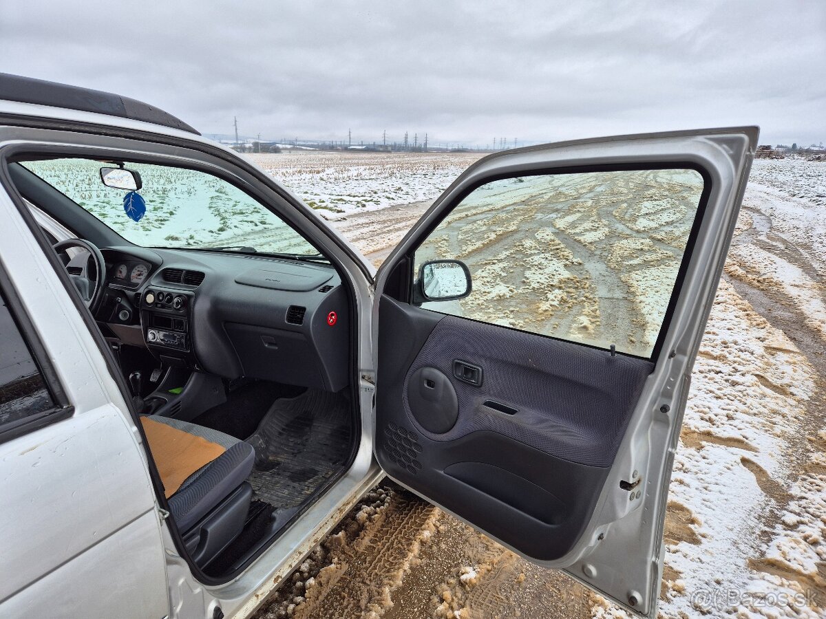 DAIHATSU TERIOS 1,3l - 8