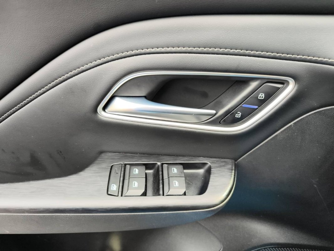 Mg ZS Hybrid+ 1,5 AT ESSENTIAL - 8