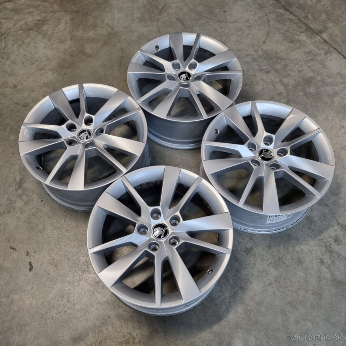 Hliníkové disky 5x112 R17 7J ET49 - 8