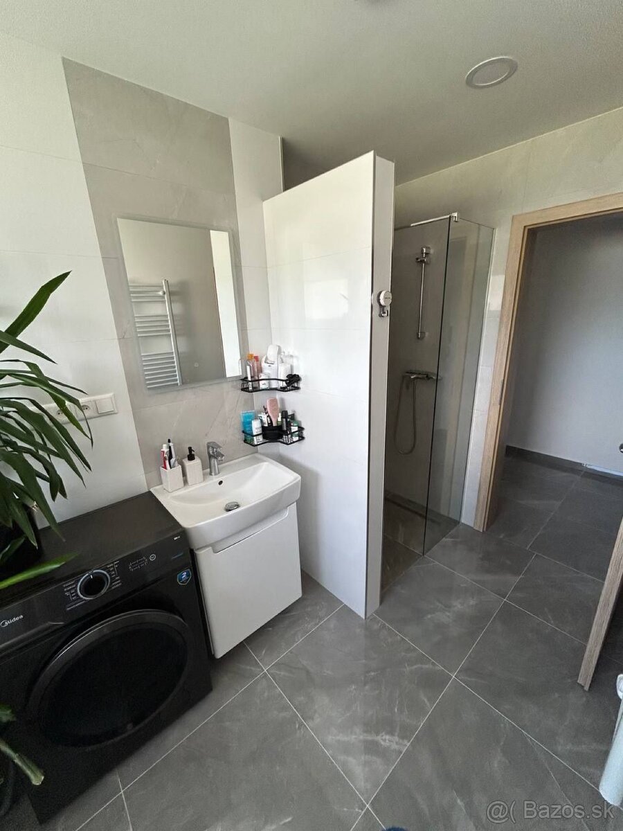 Nebývajte tu… pokiaľ nemáte radi pokoj a priestor - 8