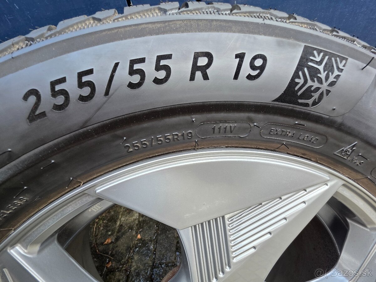 Zimné pneu s diskami Audi etron 255 / 55 R19 - 8