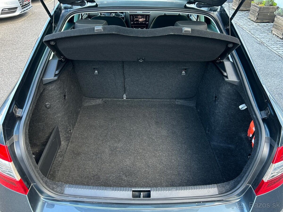 Škoda Octavia 1.5 TSI Style DSG - 8