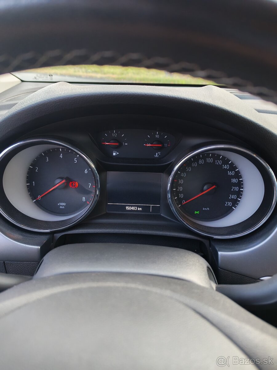 Opel Astra k 1.4 turbo - 8