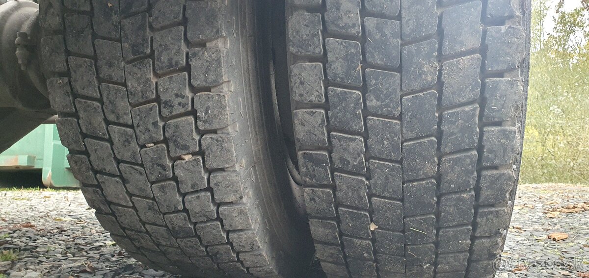 Mercedes Atego 1517 nosič kontejneru s hydraulickou rukou - 8