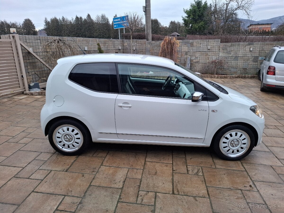 vw up - 8