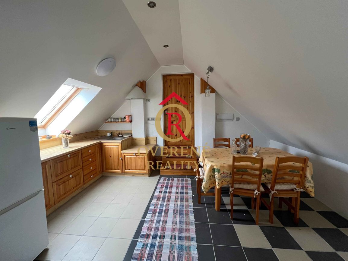 Zrekonštruovaný štýlový vidiecky dom pod Tatrami - ideálne n - 8