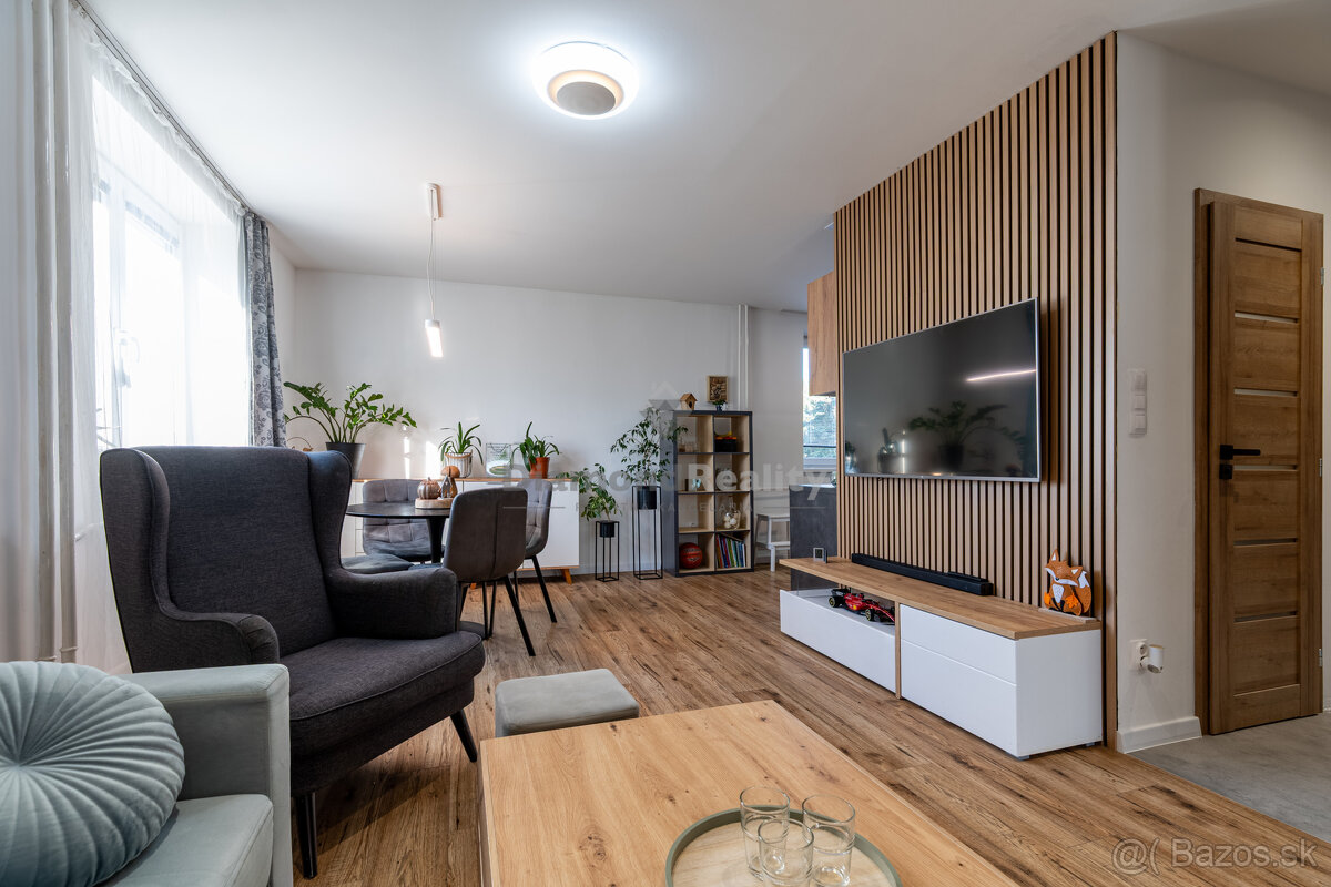 NA PREDAJ KOMPLETNE ZREKONŠTRUOVANÝ 2 IZBOVÝ BYT S BALKÓNOM - 8