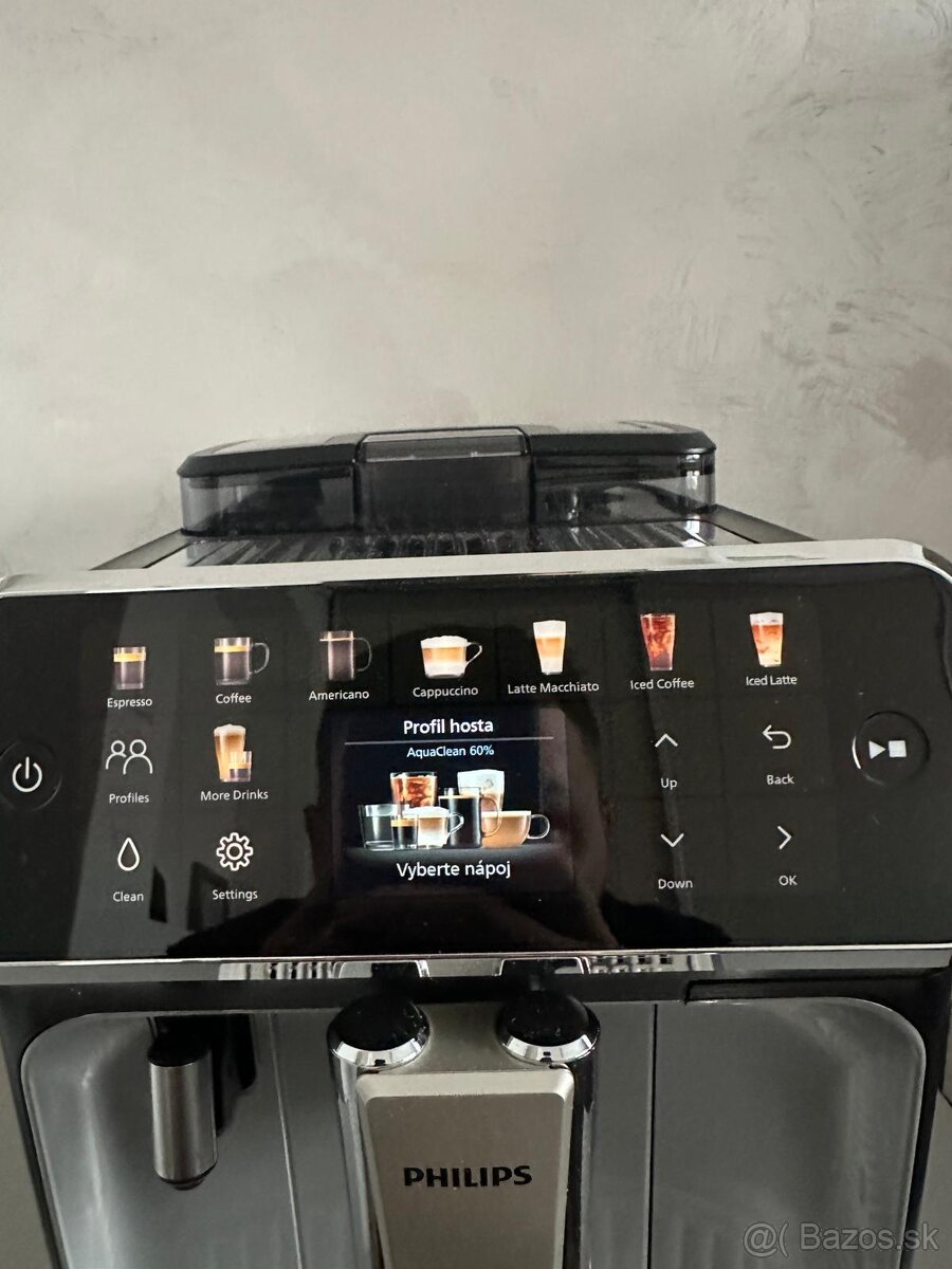 Automatický kávovar Philips Series 5500 LatteGo EP5546/70 - 8