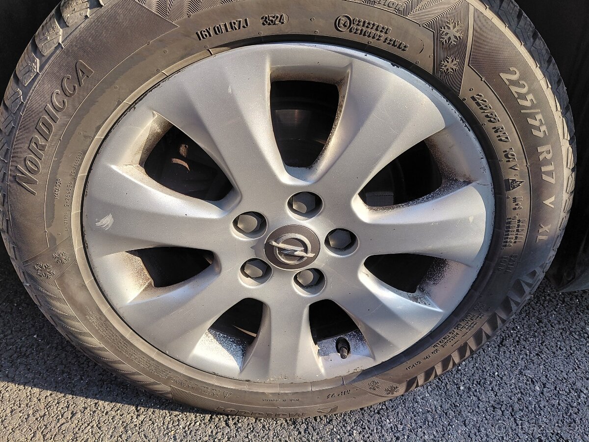 Opel insignia combi 1,6 diesel 100 kW - 8