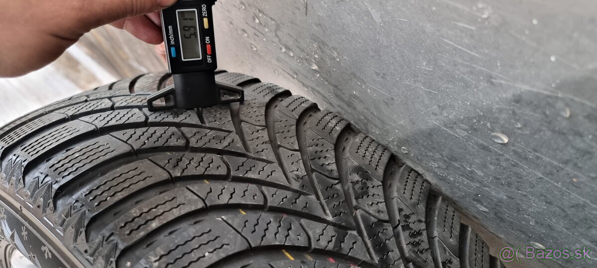 Predám zimné pneumatiky na VW elektronoch 5x112 r16 205/55 - 8