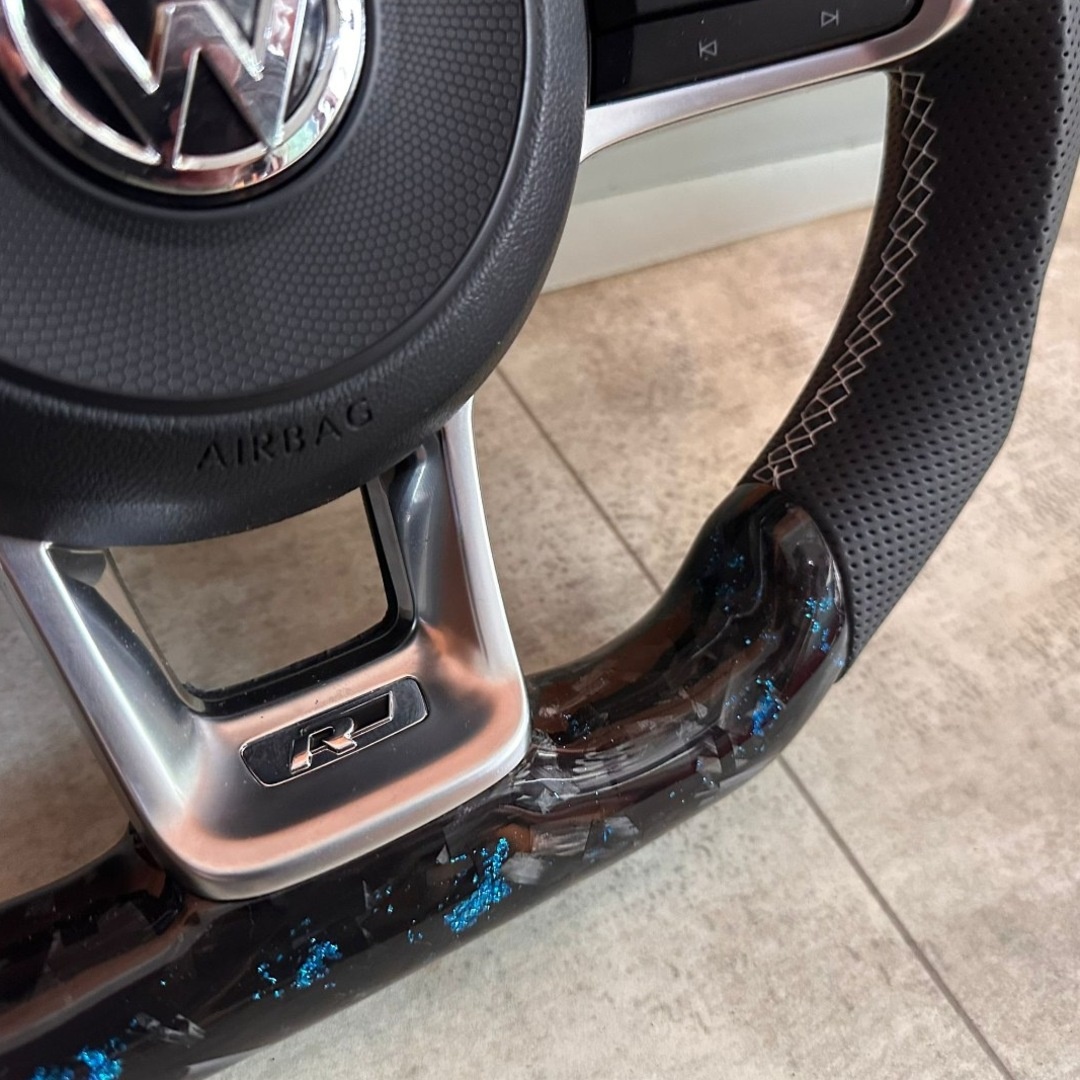 VOLANT VOLKSWAGEN R RLINE GTD GTI - KOZA / Modry KARBÓN - 8