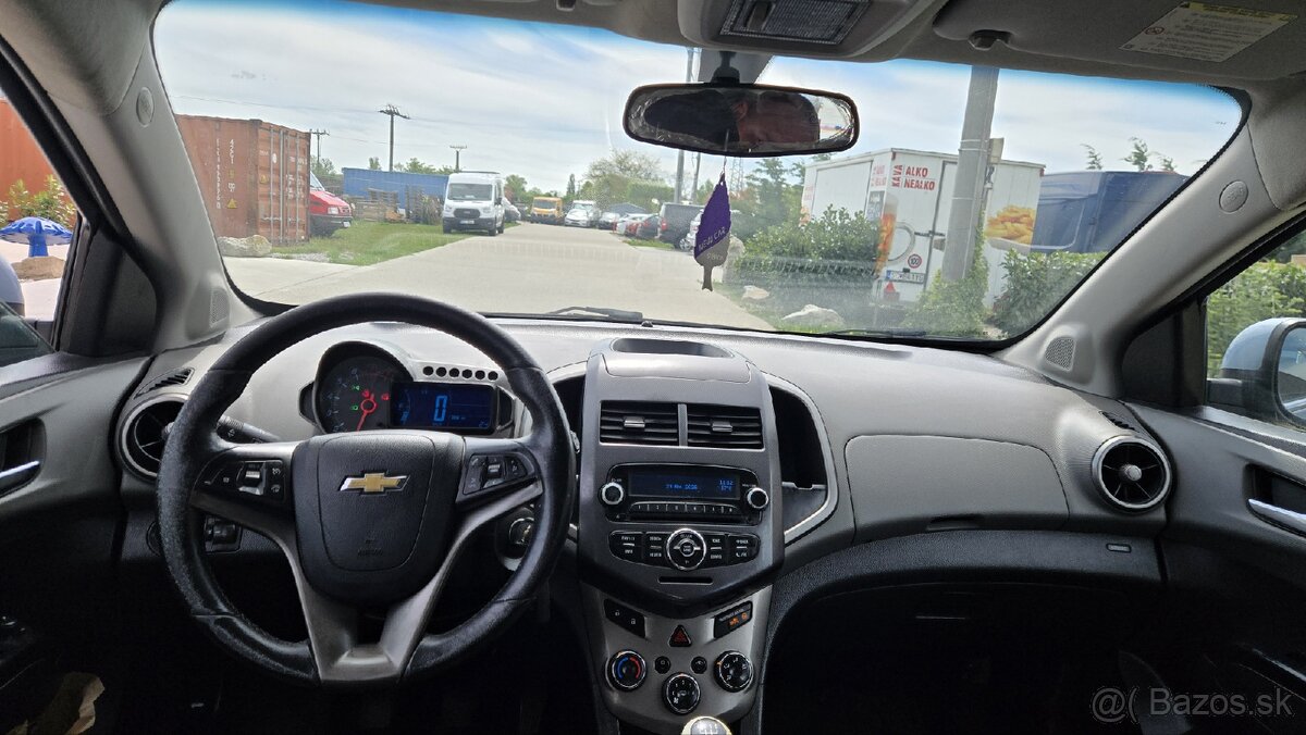Chevrolet aveo 1.4 benzin - 8