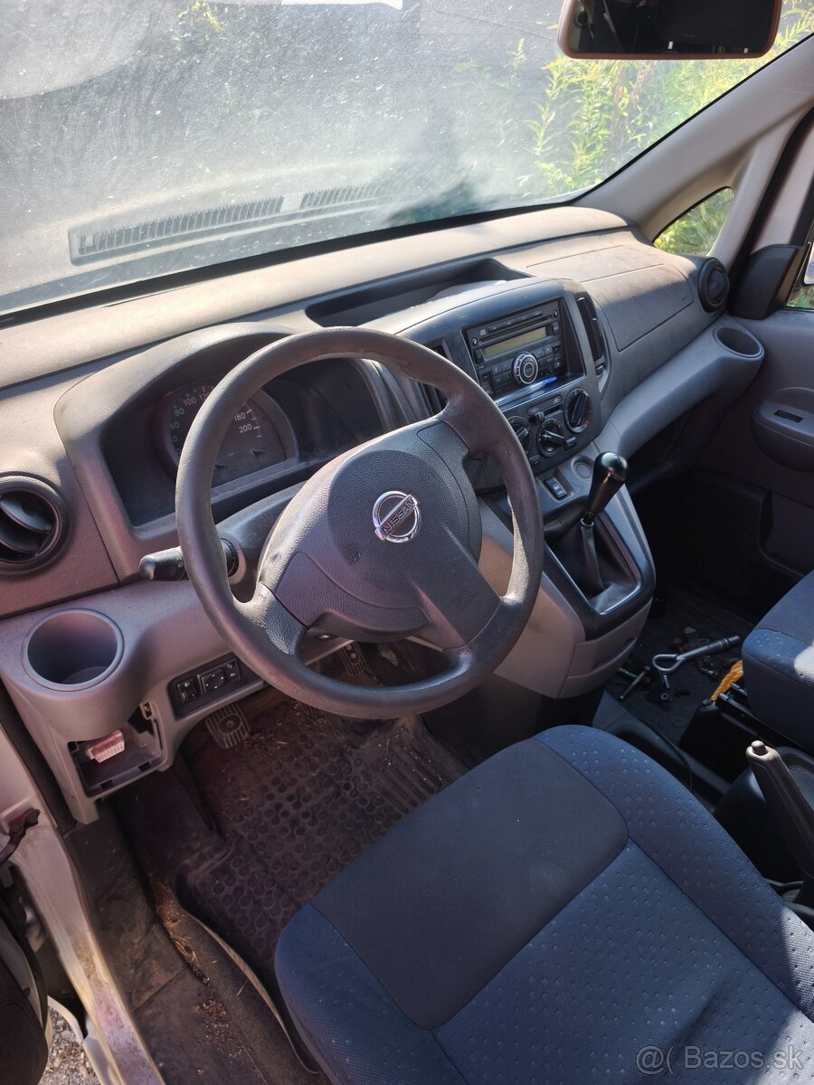 Predám Nissan NV200 (2012, 5-miestny) - 8