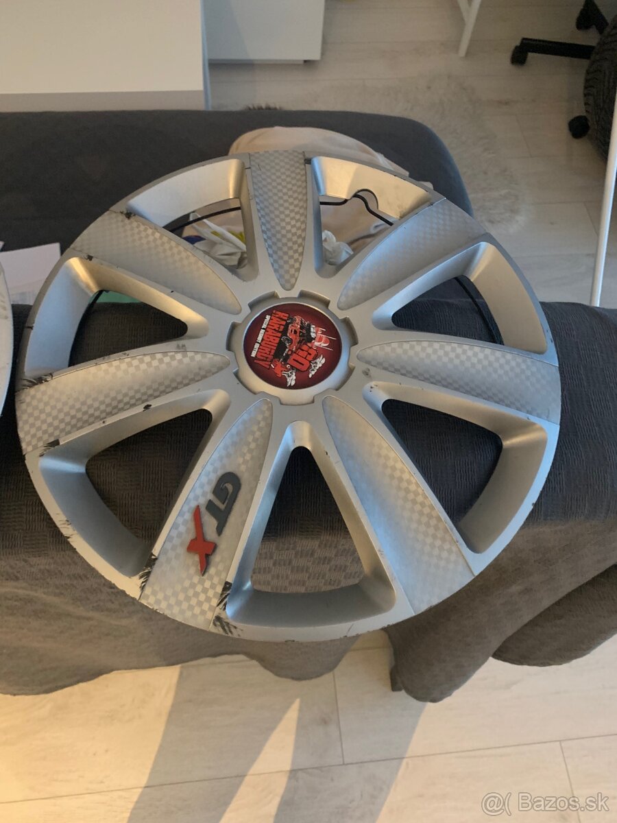 Puklice na kolesa 14" 15" 16" v perfektnom stave - 8