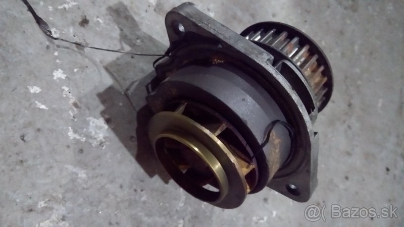VW Golf 4 - dvere, štartér, poloosy, riadiace jednotky - 8