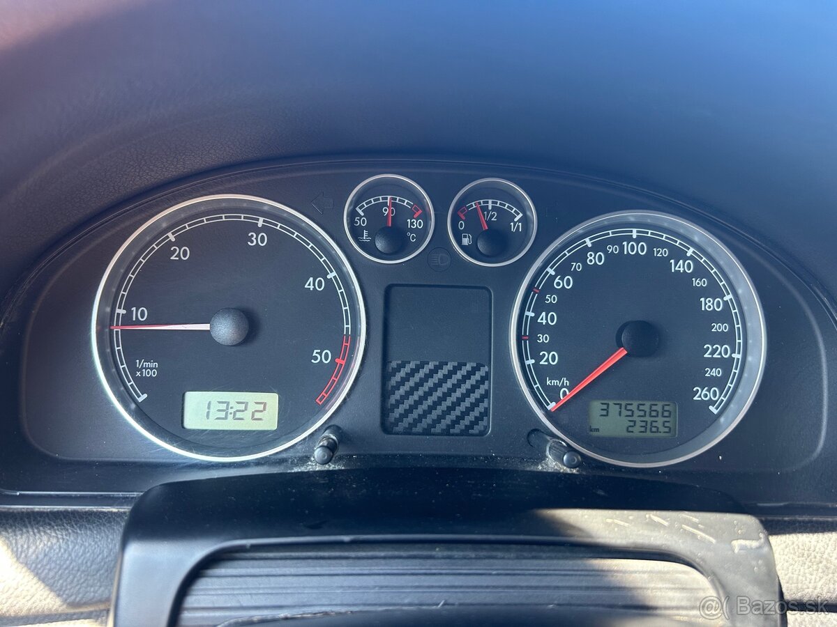 Vw passat 1,9 TDI 96kw - 8