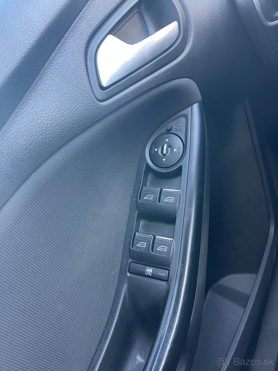 Ford Focus 1.0 EcoBoost - 8
