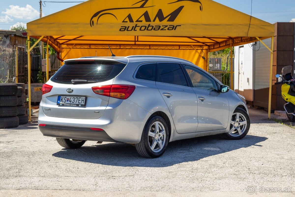 Kia Cee´d SW 1.6 CRDi LX/Silver - 8