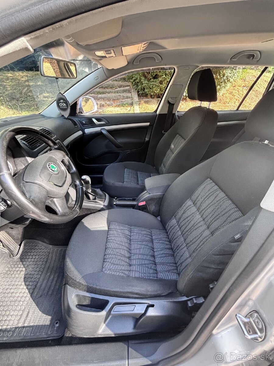 Škoda octavia 2 facelift 1.9tdi 4x4 - 8