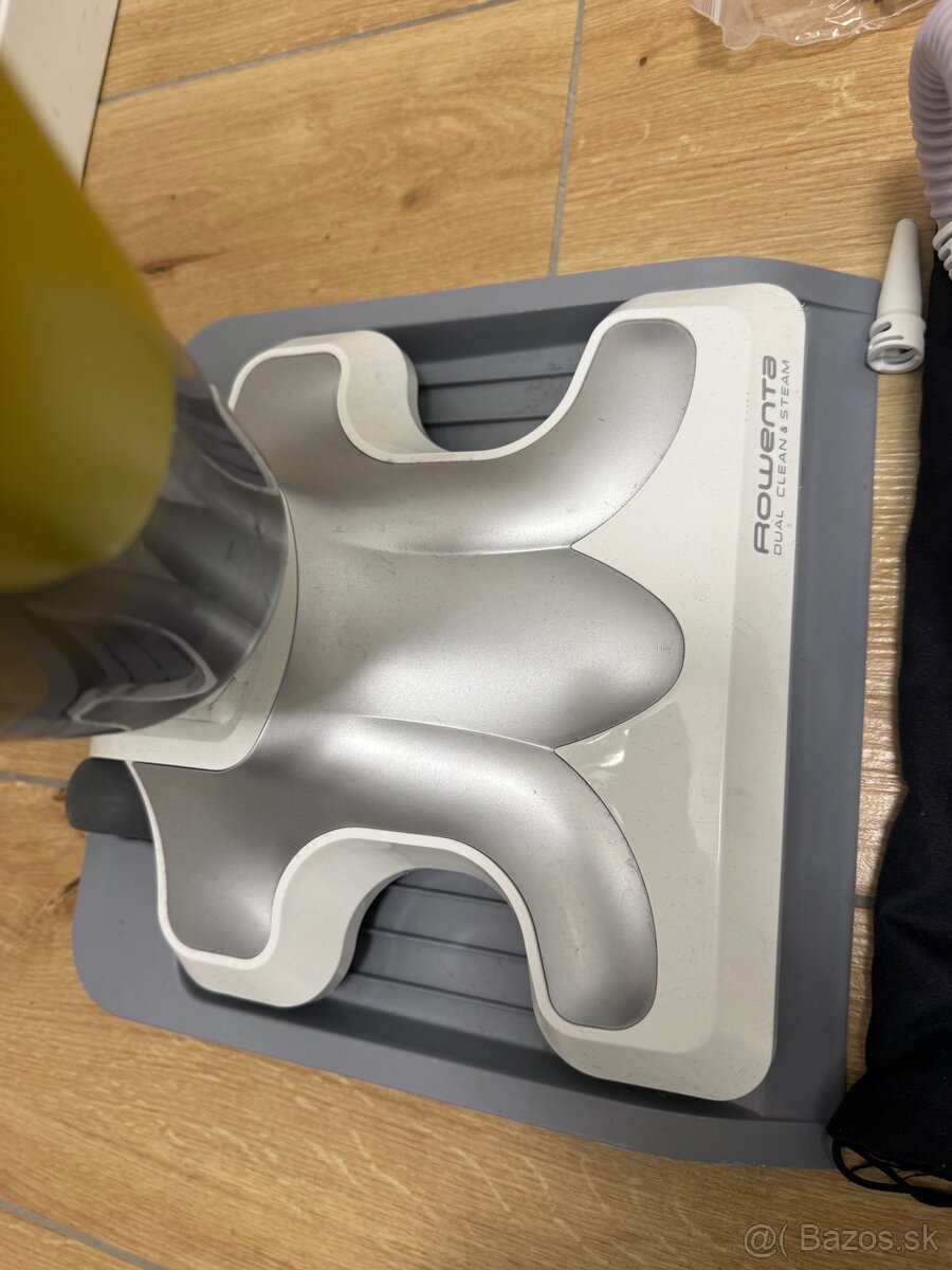 Parný čistič Rowenta Clean & Steam Multi RY8561WH - 8
