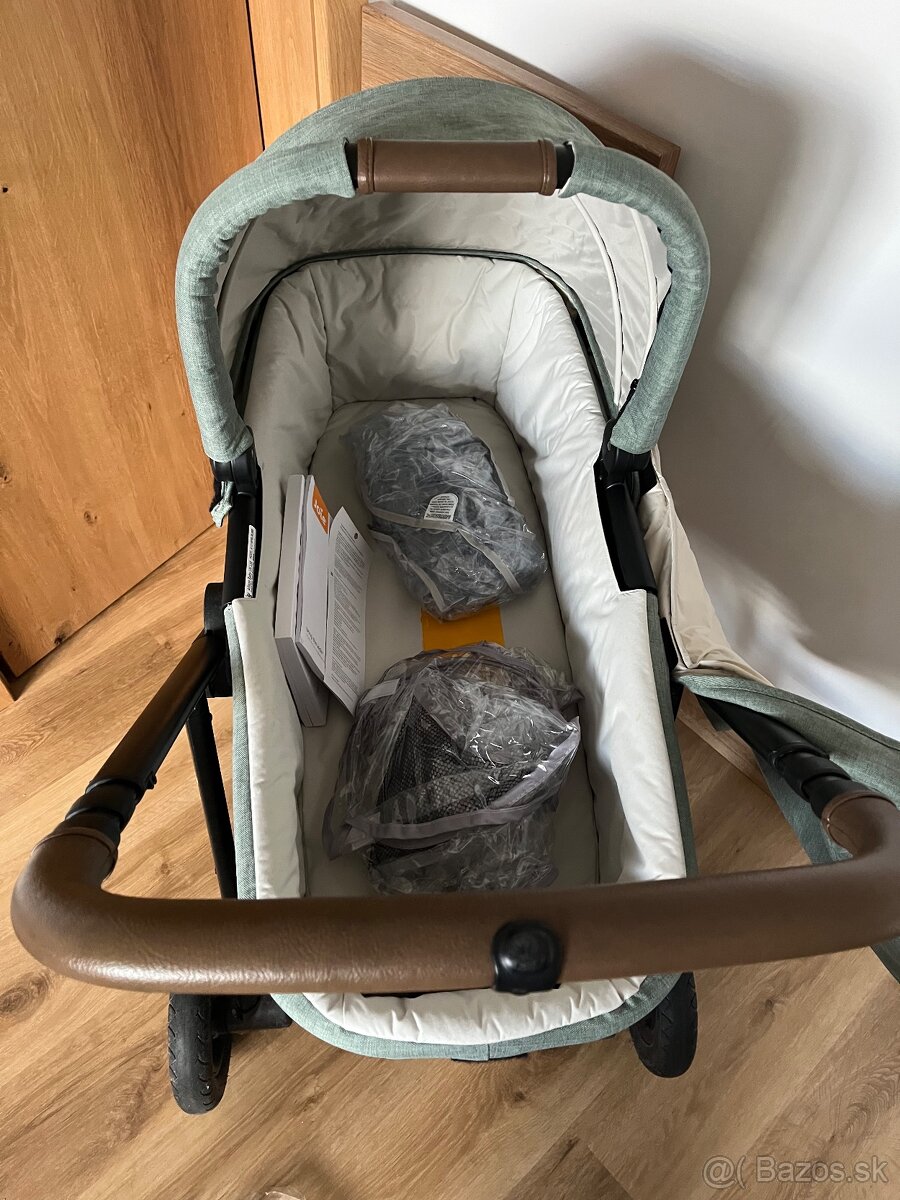 Predám dvojkombináciu kočíka Joie - 8