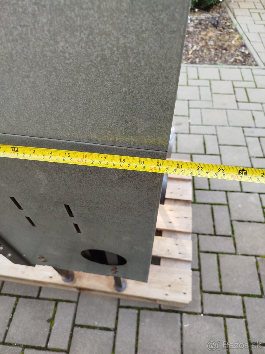 Predám krbovu vlozku teplovzdušnu. Značky KALFIRE - 8