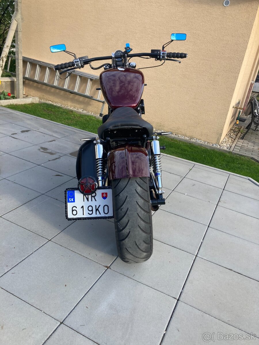 Suzuki Intruder VS 1400 - 8