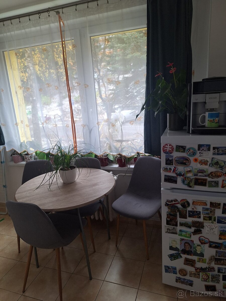 3 izbovy byt Cadca Žarec - 8