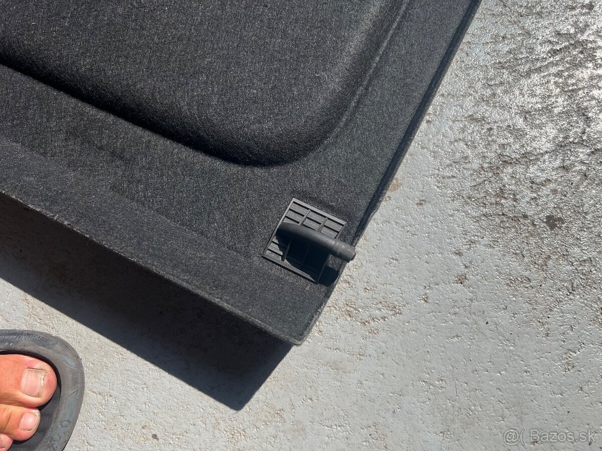 Predám plato kufra do VW Tiguan 2008-2015 - 8