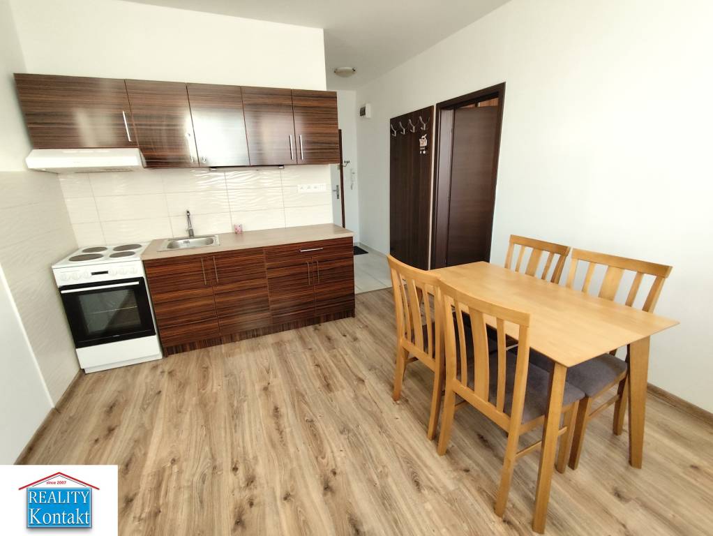 Ponúkame na prenájom 1-izbový byt v Šuranoch - 8