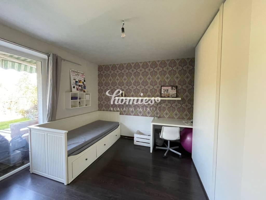 PREDAJ štýlový rod. dom s vidieckou atmosférou, blízko Nitry - 8