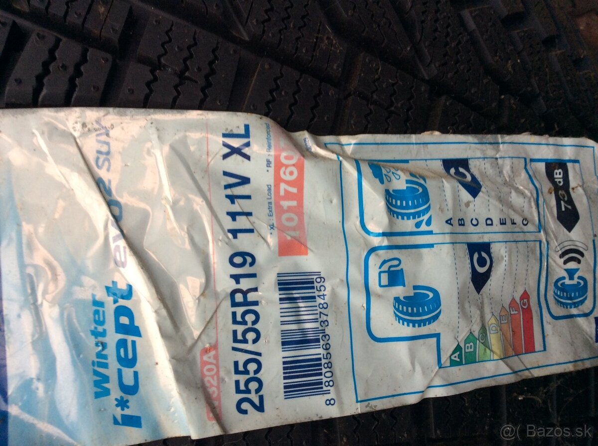 Hankook 255/55 R 19ms - 8