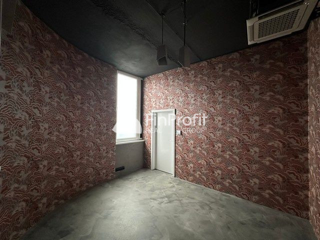 Na prenájom obchodný priestor v polyfunkčnom dome Mendelsohn - 8