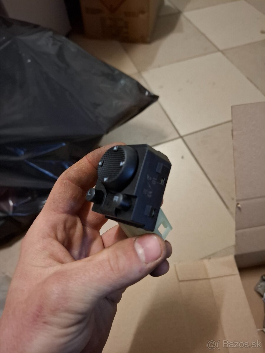 Predam diely na Škoda Felicia - 8